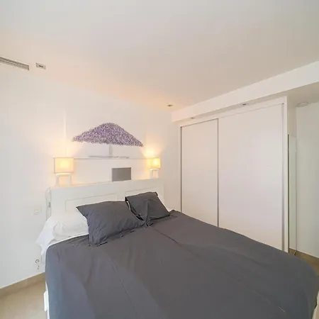 Stylish With Views Villa Torremendo