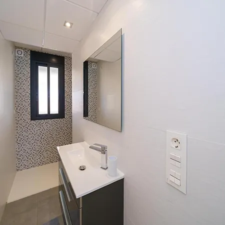 Stylish With Views Villa *