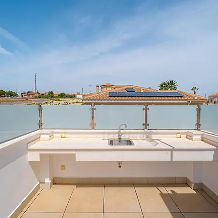 Villa Stylish With Views