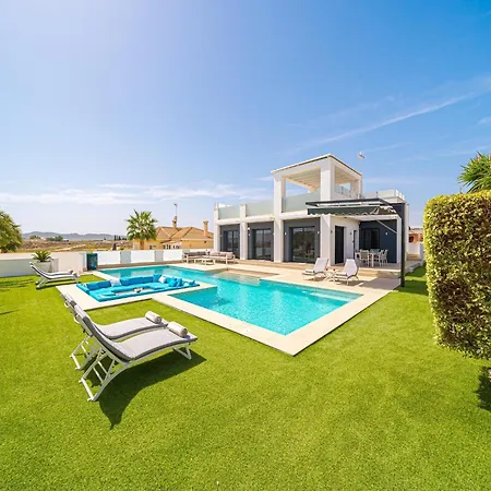 Stylish With Views Torremendo